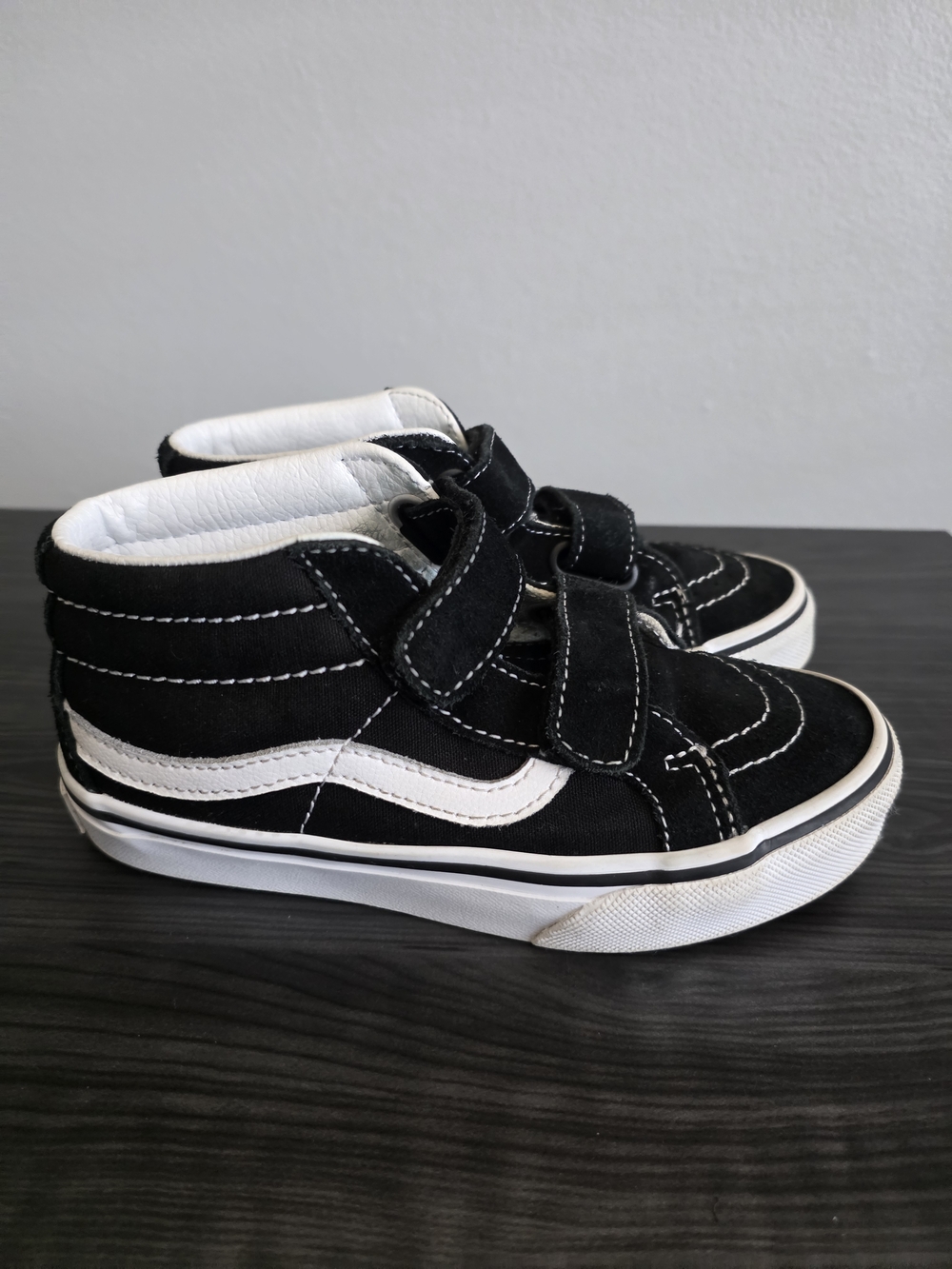 Vans Little Kids Sk8-Mid V Sneakers